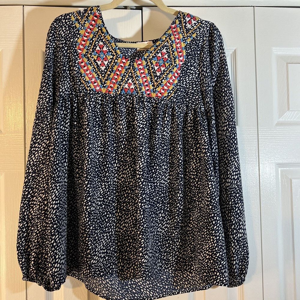 HAILEY &‎ CO BOUTIQUE Printed Embroidered Long Sleeve Top Navy Size Small Flowy